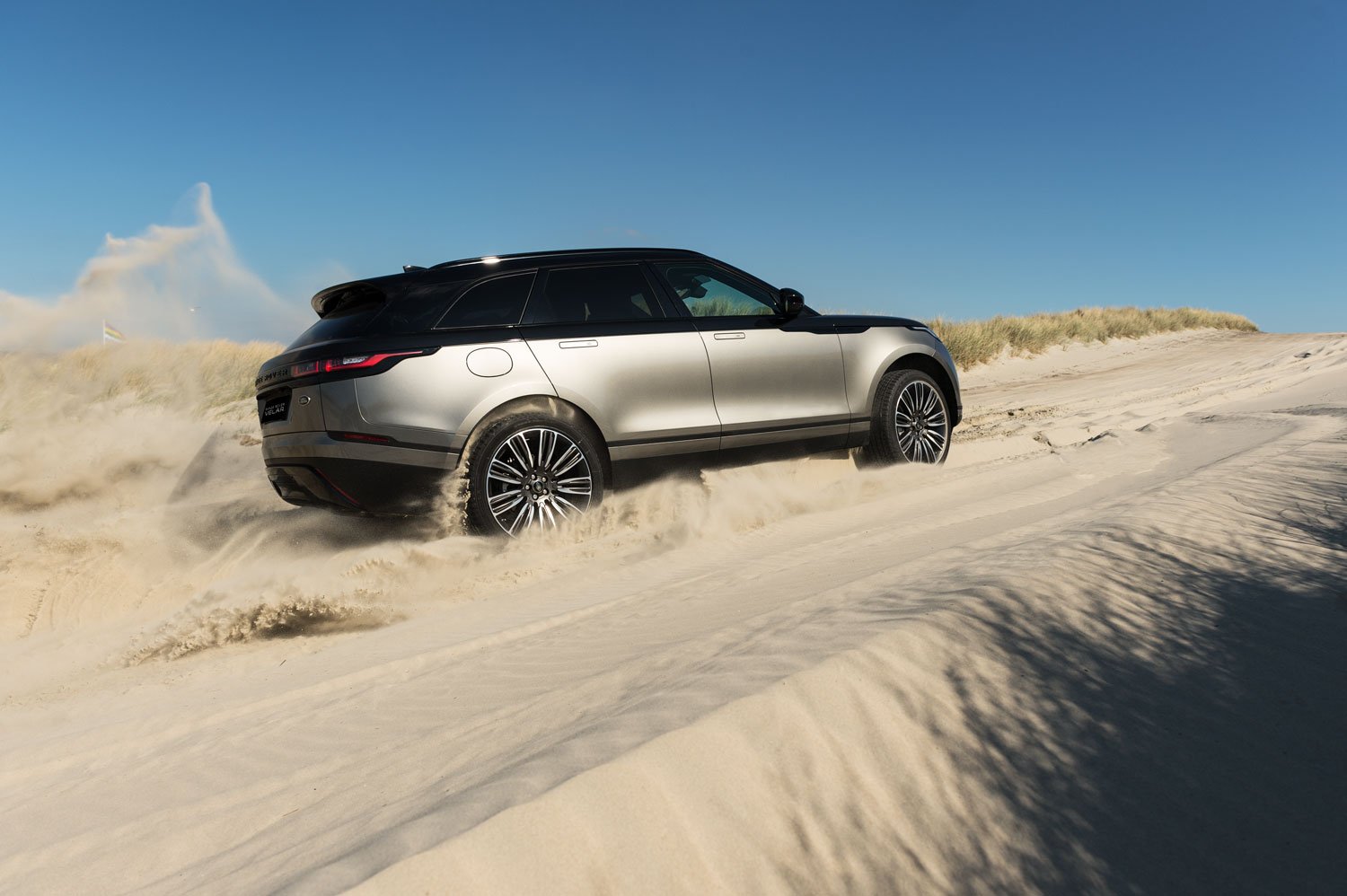 LandRover Groningen — 5